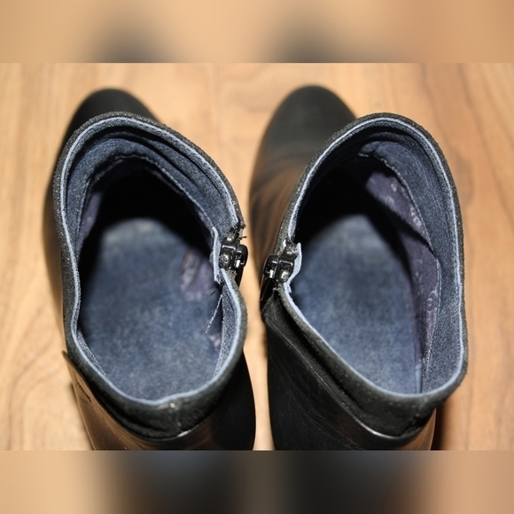 37 (7) Dorking Booties, Black - Picture 4 of 10